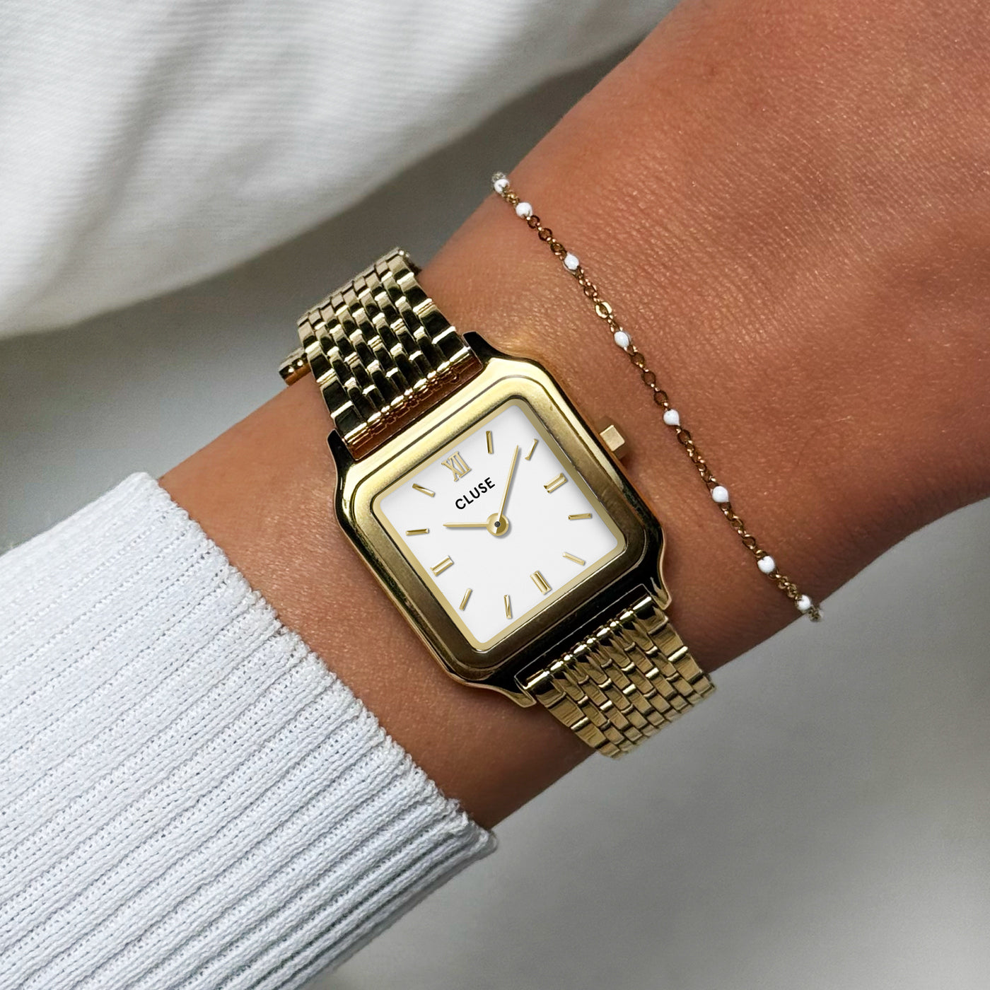 Gift Box Gracieuse Petite Watch Steel, White & White Epoxy Bracelet, Gold Colour